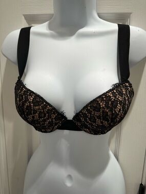 PINK Victoria's Secret Black Lace Push-Up Bra with Nude Lining